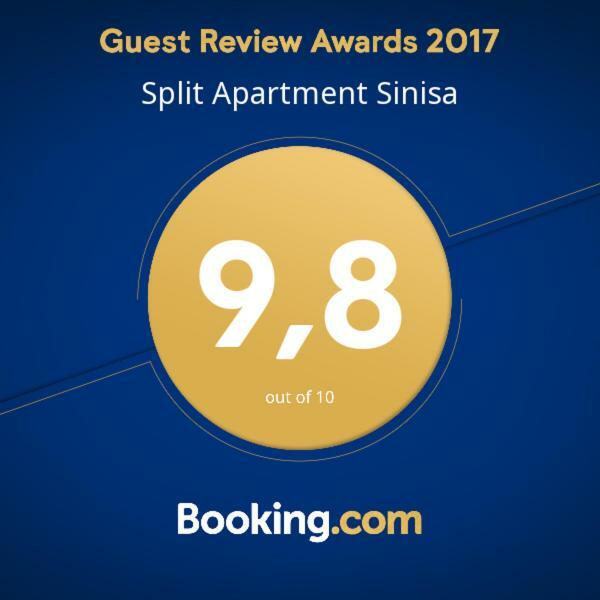 Split Apartment Sinisa エクステリア 写真